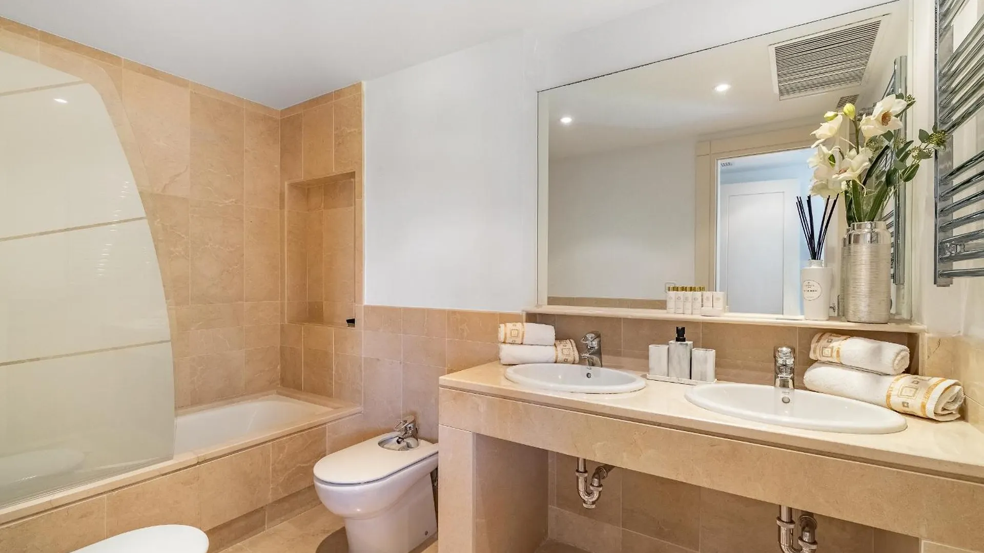 Waterside Apartment In Sotogrande Marina With Private Pool San Roque